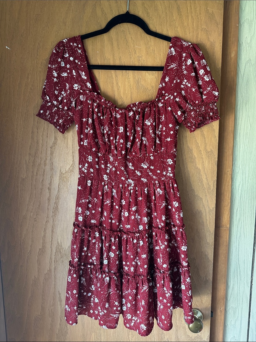 Trixxi Burgundy Floral Tiered Puff Sleeve Mini Dress